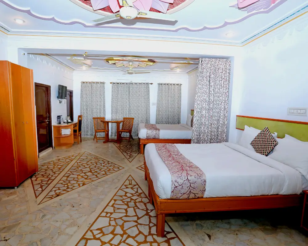 book family suit rooms in udaipur